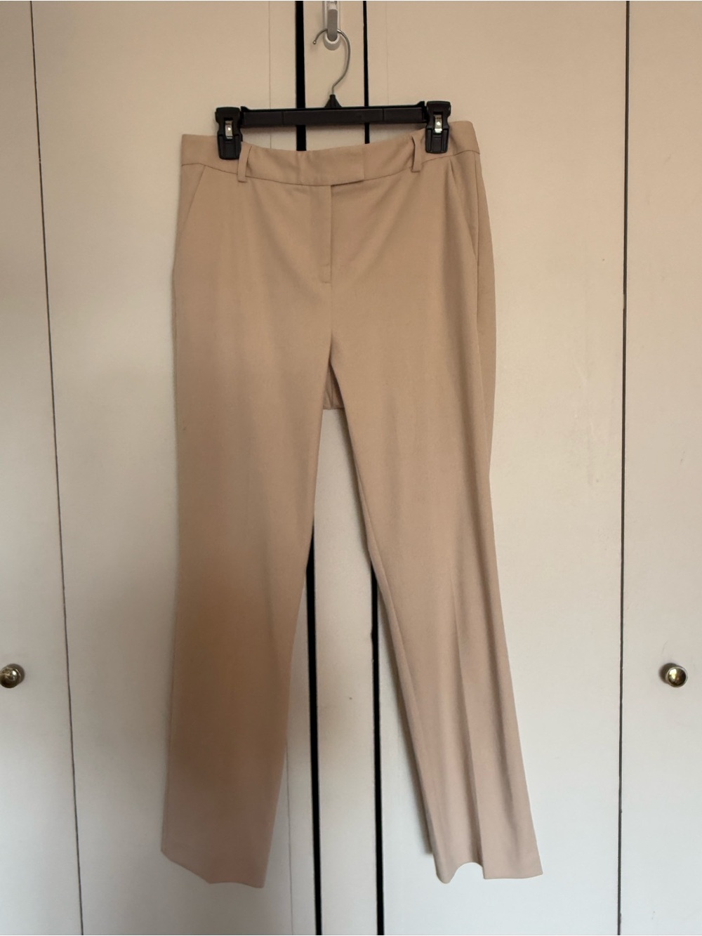 Reiss Joanne Slim Leg Trouser in Cream